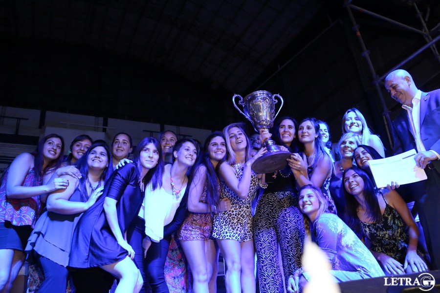 LOS DEPORTES TERMINARON FESTEJANDO